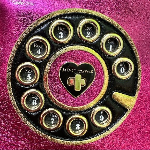 Betsey Johnson Kitsch phone Retro metallic crossbody Bag - Picture 9 of 13